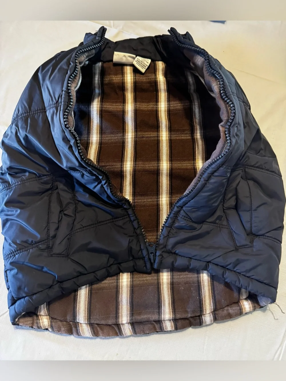 adorable Kids Reversible Puffer Vest - size 36 mos